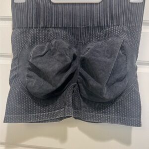 G3X Fitness gray Compression Shorts Size M